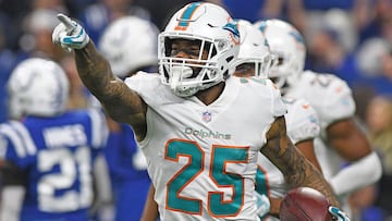 The Miami Dolphins just made Xavien Howard the highest paid cornerback in NFL history with a reworked 5 year contract worth more than $50 million.